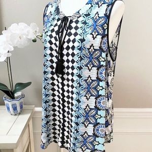 NWOT Tribal Geometric Print Lightweight Sleeveless Tassel Front Boho Top L